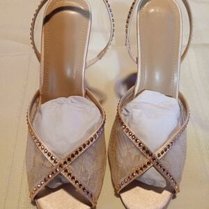 New Elegant Women's Rose Gold Embellished Slingback Heels Size 6.5 Beautiful